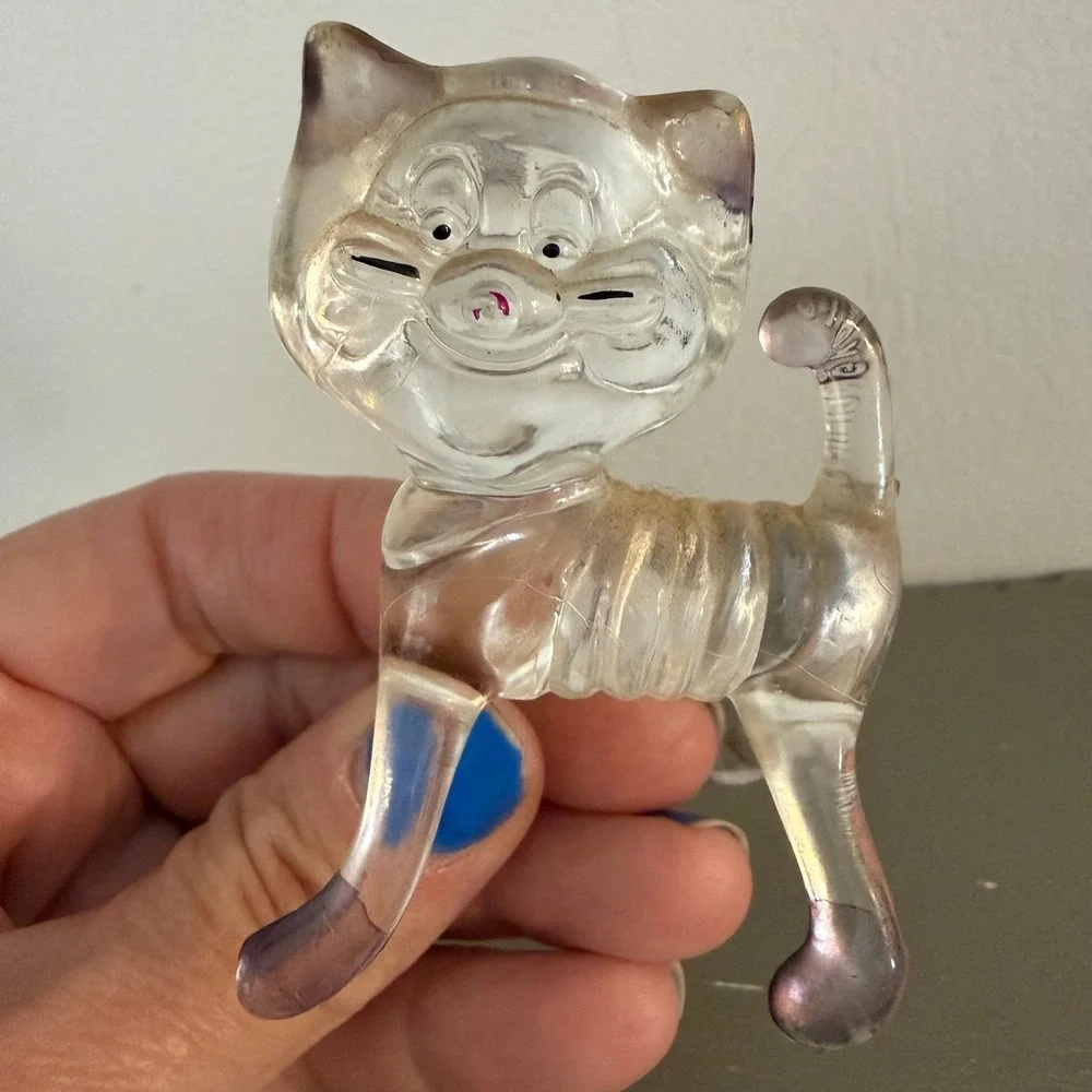 Vintage Lucite Clear Plastic Animal Figurines Cat - Kitchsy Cat Art 1970s